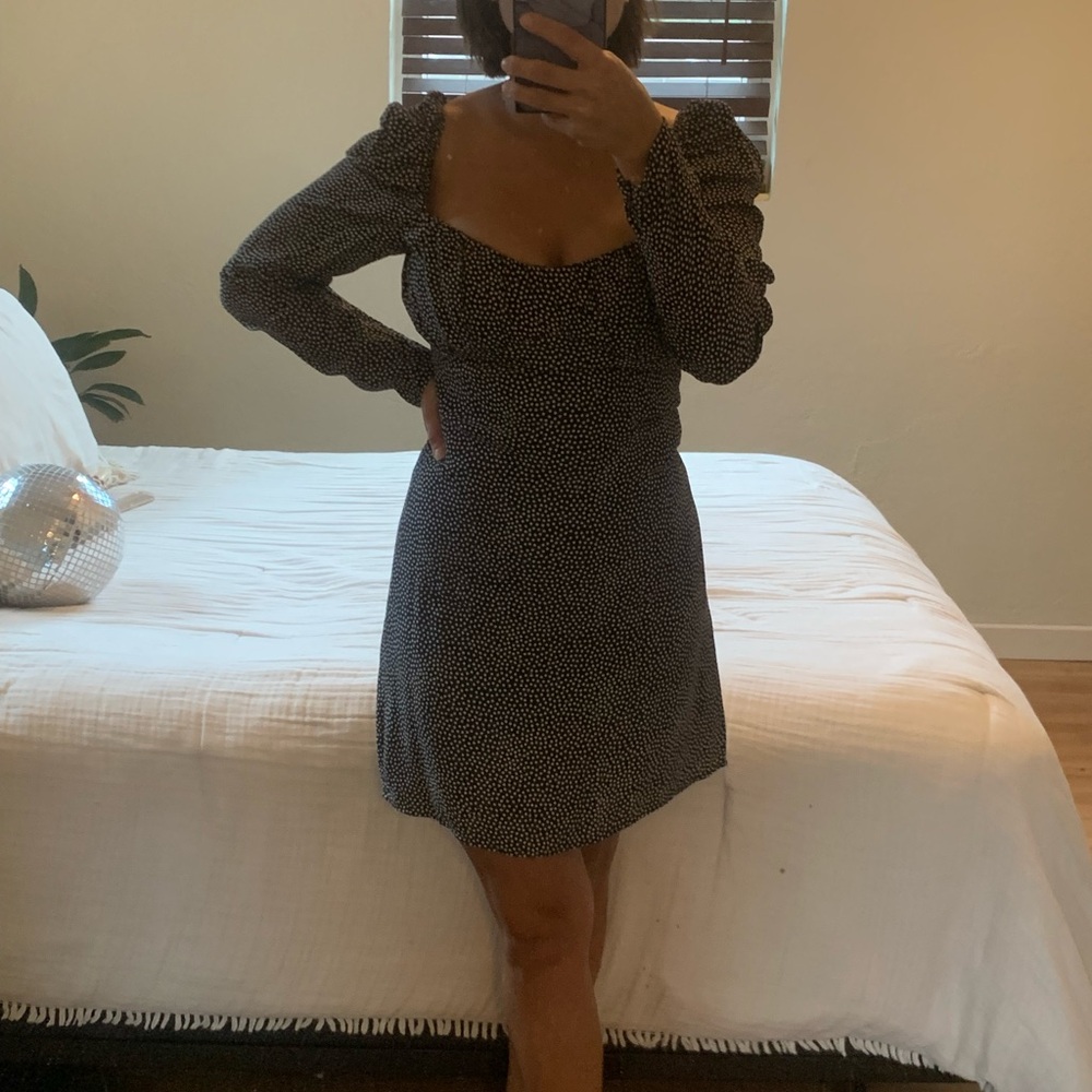 Zara Black and White Sheath Dress with Puff Sleeves